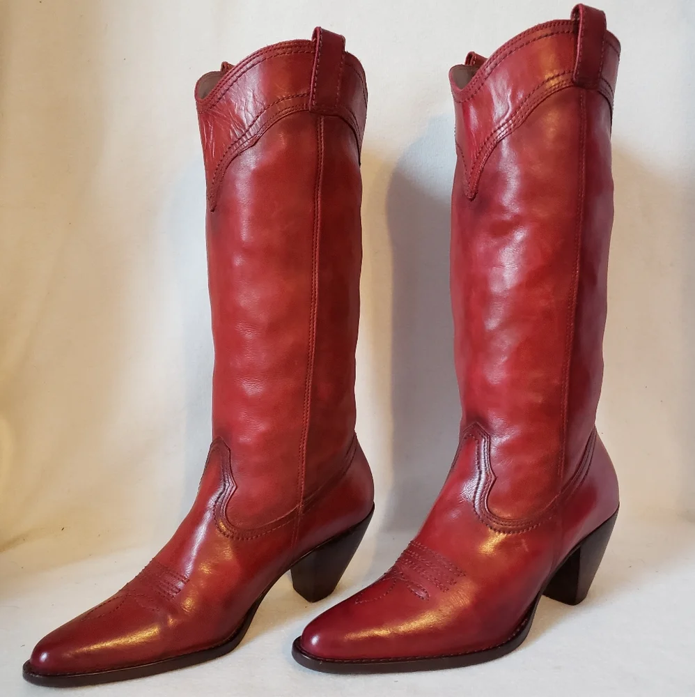Vintage Red Heeled Boots - Picture 2 of 15